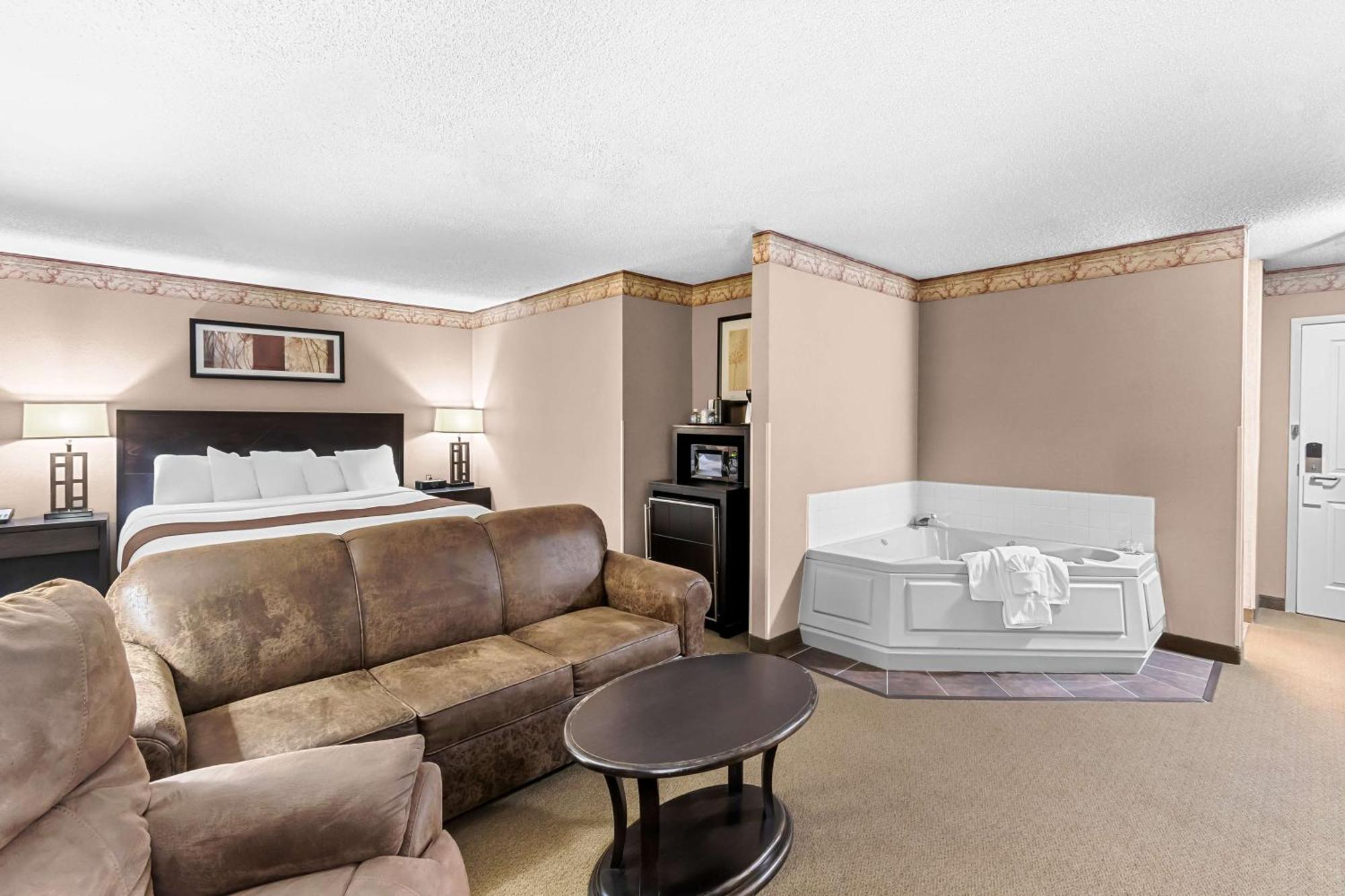 Heartland Inn & Suites, Surestay Collection By Best Western Park Rapids Экстерьер фото