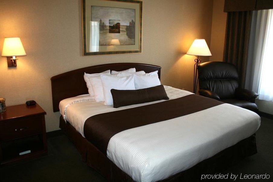 Heartland Inn & Suites, Surestay Collection By Best Western Park Rapids Номер фото